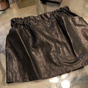 Leather skirt / Zara